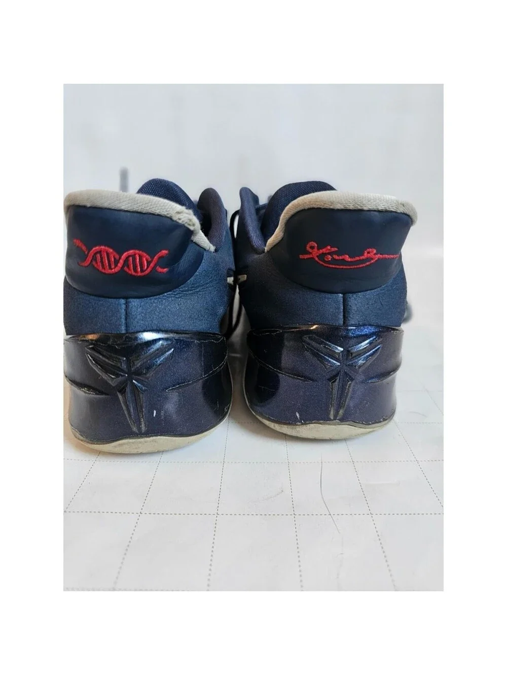 Nike Kobe A.D. Basketball Shoes Youth 6Y Midnight Navy White